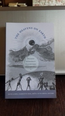 THE HEAVENS ON EARTH - DAVID AUBIN (cerul vazut de pe pamant) foto
