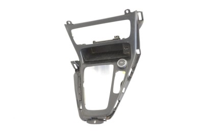 Ornament consola centrală FORD FOCUS III 2017 OEM: F1EB-A044C82-B | 13573302 foto