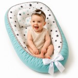 Cosulet Bebelusi pentru Dormit tip Baby Nest, Linomag&reg;, cu Doua Fete, 0-24 Luni, 90x55cm, Husa Bumbac, Confort &amp; Siguranta, Alb/Turcoaz
