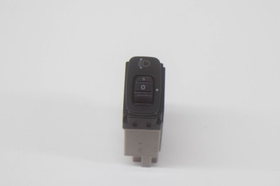 Comutator de reglare &amp;icirc;nălțime faruri MITSUBISHI OUTLANDER I CU_W 2003 OEM: 3E26 13138582 foto