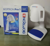 Bioptron Pro.1 cu suport de masa, husa protectie si lentila galbena in aparat