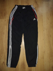 Pantaloni de trening Adidas marimea M foto