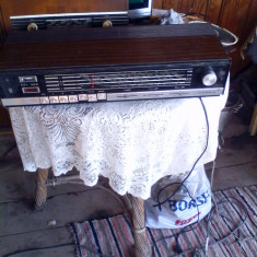 Vechi aparat de Radio Grundig RTV -500