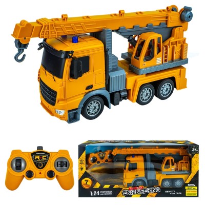 Camion-macara, cu RC foto