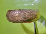 D234-Bratara veche bronz aurit cu animale de prada vanand caprioare.