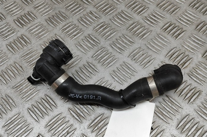 Furtun de lichid de răcire MERCEDES-BENZ S W222, V222, X222 2015 OEM: A2225012491 30474826