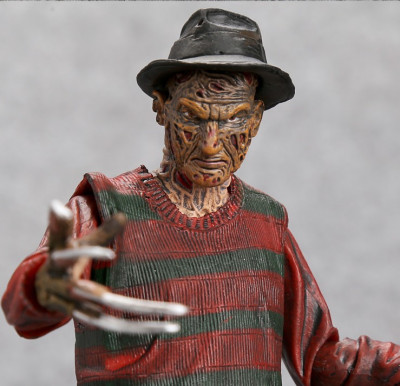 Figurina Freddy Krueger a Nightmare on Elm Street 17cm NECA foto