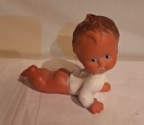 Bebe in alb - figurina din cauciuc - Jucarie Aradeanca anii 1970, varianta Rara