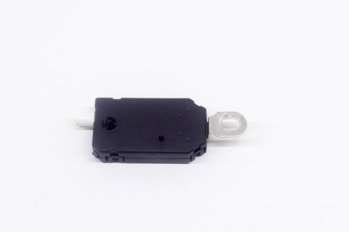 Amplificator de antena TESLA MODEL 3 2018 OEM: 920-573-003,1079735-00-A 14697139