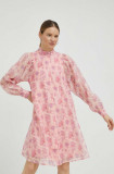 Cumpara ieftin Bruuns Bazaar rochie culoarea roz, mini, oversize