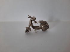 Miniatura Vespa din Argint foto