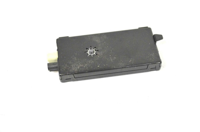 Amplificator de antena BMW X3 G01, F97 2020 OEM: 9389614