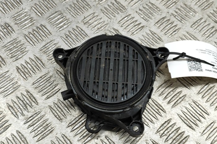 Unitate de control sunet motor TESLA MODEL 3 2022 OEM: 1299965-00-A 31382010