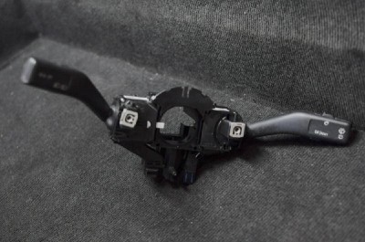 Maneta semnalizare ștergătoare VW GOLF V 1K1 2007 OEM: 1K0953503CM | 1776486 foto