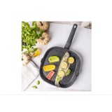 Tigaie tip grill, din aluminiu turnat, marmorata, neagra, 24cm, Klausberg