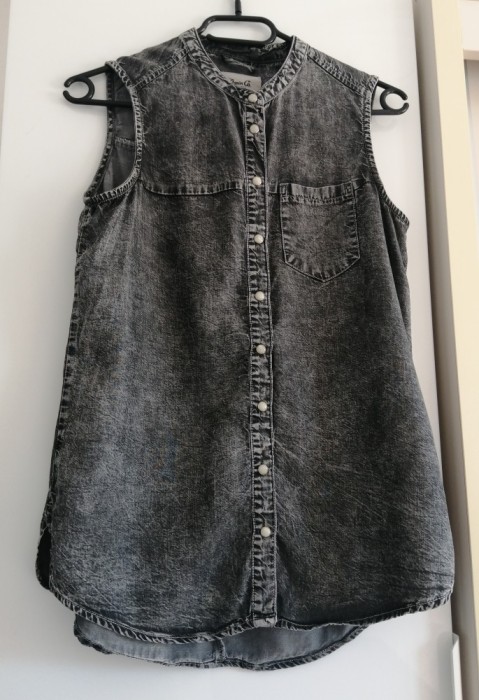Vesta dama rock Denim Co masura 38 stare buna spre foarte buna