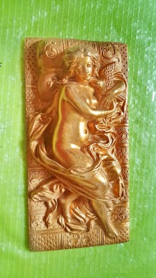 G143-Aplica Basorelief vechi-Femeie nud in pat cu Pasare bronz masiv aurit. foto