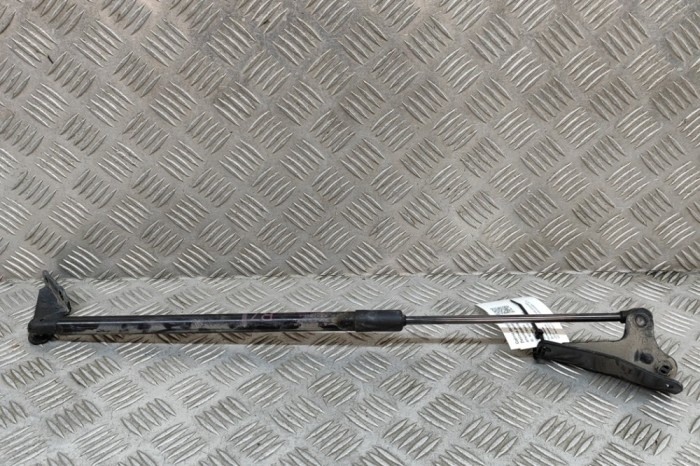Amortizor haion dreapta TOYOTA YARIS CROSS MXP_ 2022 OEM: 68950-0D230 27793464