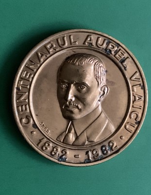 Medalie centenarul Aurel Vlaicu 1882-1982 foto
