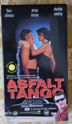 Film rom&amp;acirc;nesc, Asfalt Tango, casetă video foto