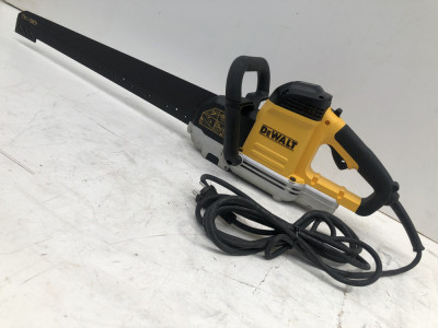 Fierastrau de Taiat Caramida DEWALT DWE 397-qs Fabricatie 2018 foto