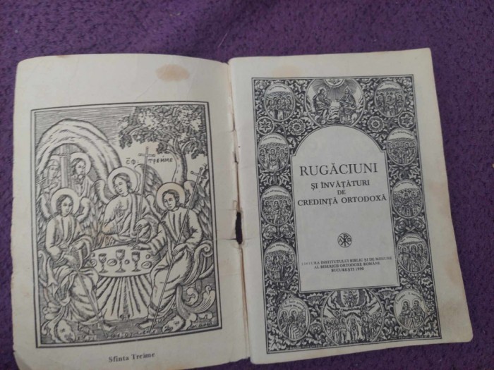 CARTE DE RUGACIUNI,Rugaciuni si invataturi de credinta ortodoxa,ed.Instit.BIBLIC