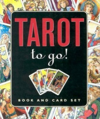 Tarot to Go Bk &amp;amp; Mini Deck &amp;#039;With Mini Deck&amp;#039;, Hardcover/Rosalind Simmons foto