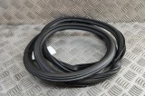 Garnitura ușă dreapta spate AUDI A3 Limousine 8VS, 8VM 2018 OEM: 8V5833721 | 30786633