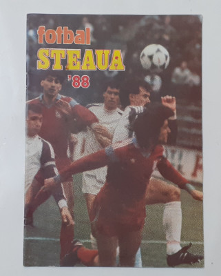 Revista Fotbal Steaua 1988 - POSTER Castigatoarea Campionatului Si A Cupei foto