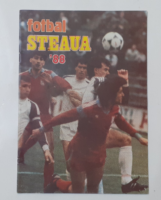 Revista Fotbal Steaua 1988 - POSTER Castigatoarea Campionatului Si A Cupei
