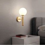Cumpara ieftin Aplica de perete, dulie E14, 1 glob alb, 230V, corp auriu, max 60w