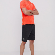 Under Armour Pantaloni scurți bărbați, culoarea negru 1361631-001