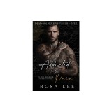 Addicted to the Pain: A Dark Enemies to Lovers Romance
