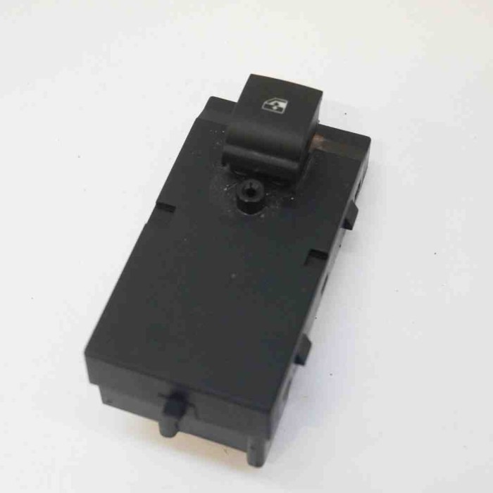 Buton geam ușă st&acirc;nga față OPEL MOKKA / MOKKA X 2015 OEM: 13301886 3324206