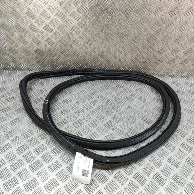 Garnitura ușă dreapta spate SKODA SUPERB III 3V3 2018 OEM: 3V5867368B foto