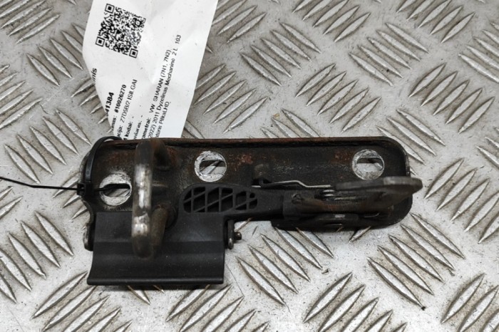 Zăvor de siguranță capota VW SHARAN 7N1, 7N2 2011 OEM: 1Q0823480 30641384