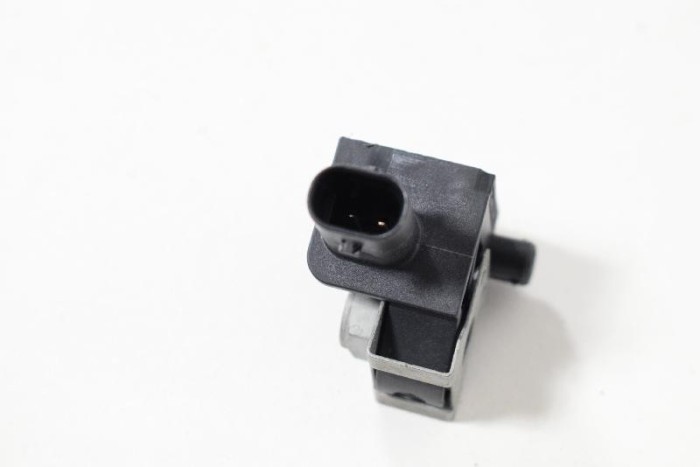Senzor de impact lateral dreapta BMW 5 F10 2016 OEM: 9224177 2967538