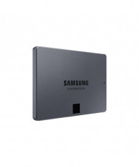 Ssd samsung 4tb 860 qvo retail sata3 r/w speed: 550/520 foto