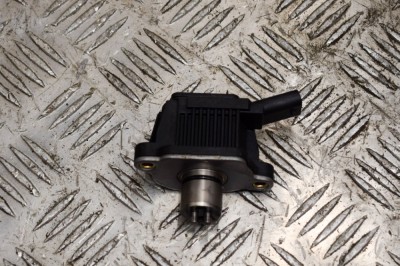 Senzor de viteză ax cu came VW GOLF VII 5G1, BQ1, BE1, BE2 2019 OEM: 04E906048A 13961766 foto
