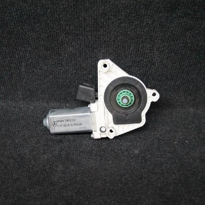 Motor macara geam ușă dreapta față MERCEDES-BENZ CLS C218 2014 OEM: A2078200542 2202136 foto