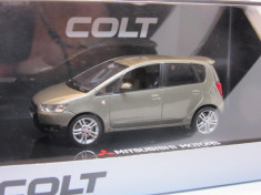 Macheta Mitsubishi Colt Vitesse 1:43 foto