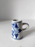 Pahar mic, miniatura halba ceramica Delft Olanda albastru, 6cm inaltime