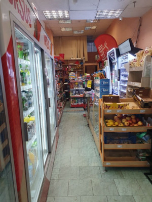 V&amp;acirc;nd minimarket - opurtunitate cu care nu te mai intqlnesti foto