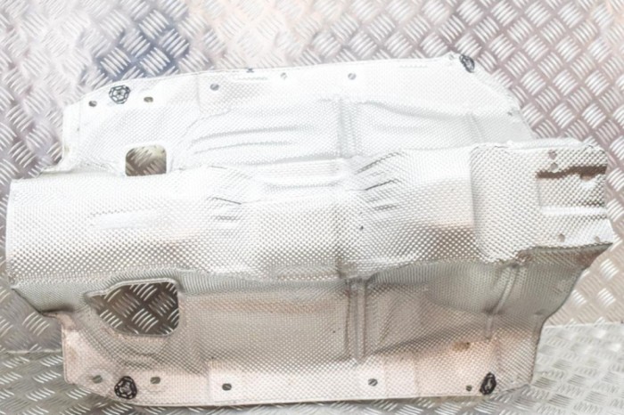 Protecție termică AUDI Q5 FY 2019 OEM: 80A804160B | 11809178