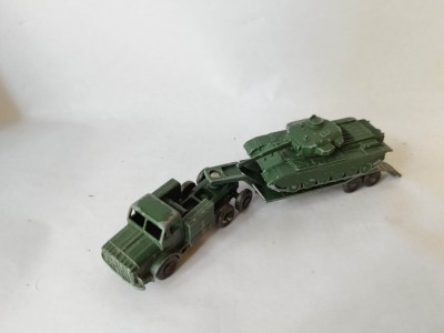 bnk jc Matchbox M3 Tank Transporter foto