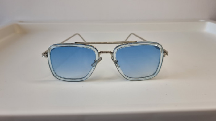 Ochelari de soare Dita - Rama argintiu transparent Lentile albastre