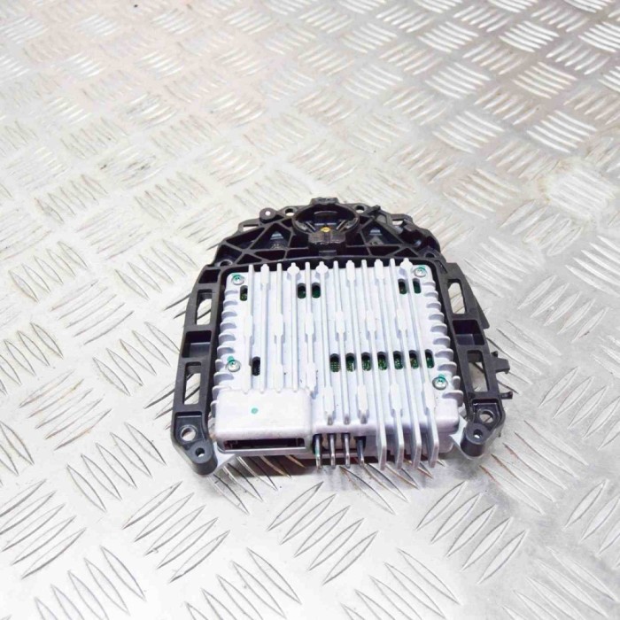 Camera față TESLA MODEL S 2014 OEM: 1038482-00-E 11611551