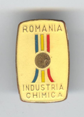 Insigna 1970 Industria CHIMICA - Romania foto