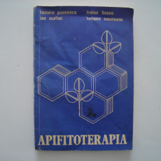 Apifitoterapia - colectiv