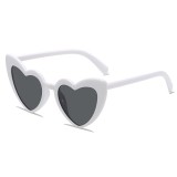 Ochelari in forma de inima, flippy, pentru petrecerea burlacitelor, tematica nunta, protectie soare, 14.7x4.9x14.2 cm, alb